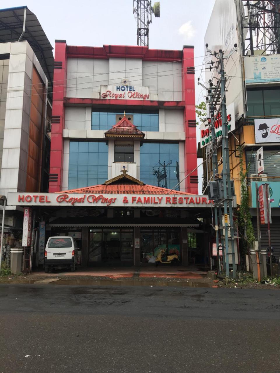 Hotel Royal Wings Nedumbassery Luaran gambar
